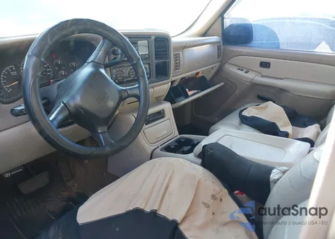 2002 Chevrolet Suburban 1500 Ls z USA, uszkodzony, nr VIN 1GNFK16Z12J140370